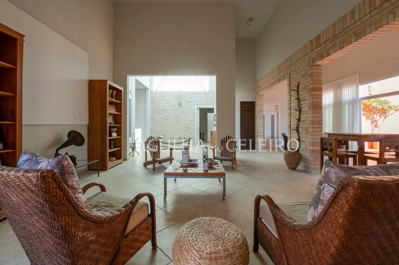 Luz natural e espaços para receber em Villa Morra · demonstração