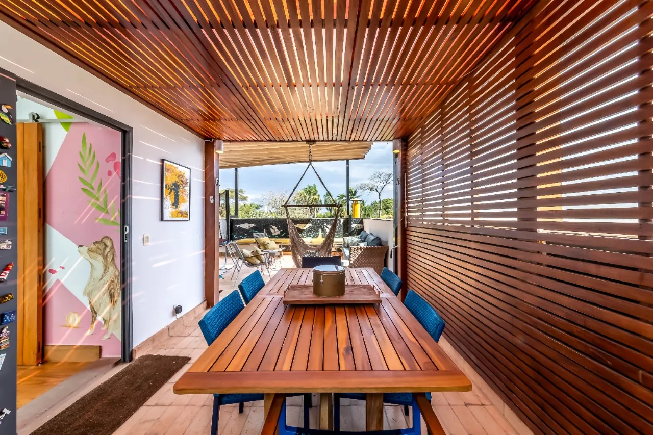 Arquitetura que valoriza o essencial em Carmelitas · demonstração