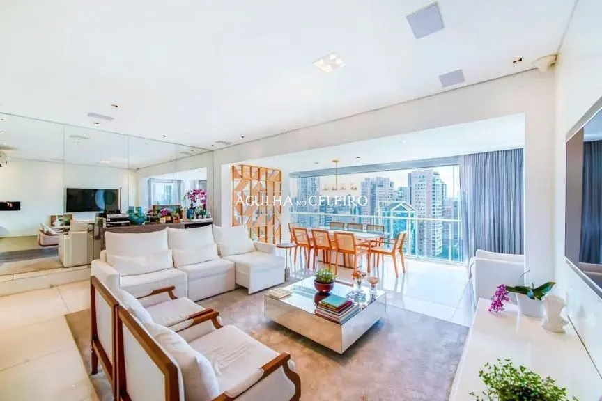 Arquitetura que valoriza o essencial em Carmelitas · demonstração