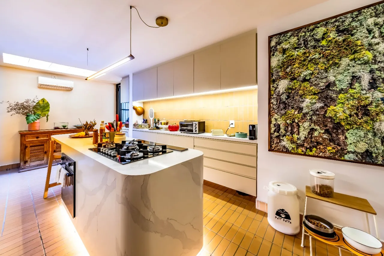Arquitetura que valoriza o essencial em Carmelitas · demonstração
